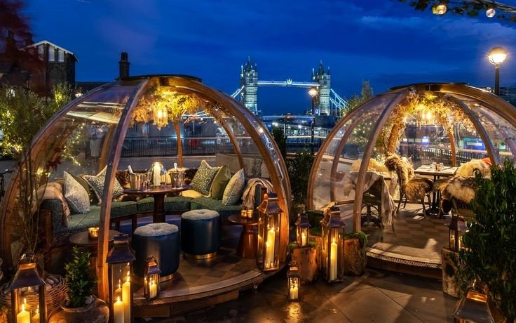 Coppa Club Tower Bridge Best Places to Visit in London HouseToMotive Outdoor igloos at Coppa Club Tower Bridge with a view of the River Thames – A good place to visit in London for dining